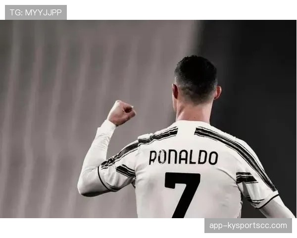 37岁布冯连续关键战首发，如何以出球调度主导防线节奏？