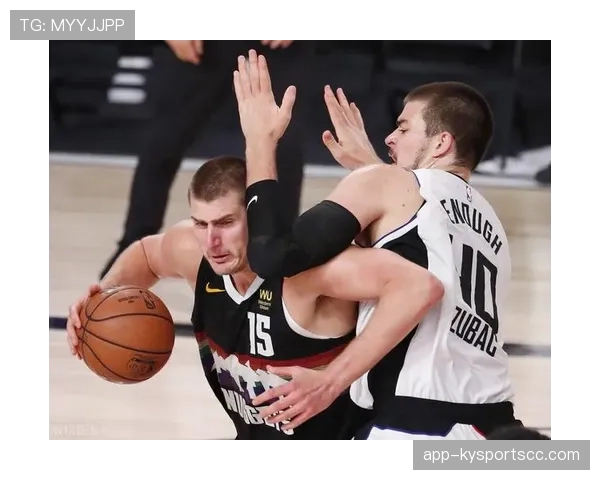 假摔判罚的核心依据：动作真实性与欺骗意图的判定