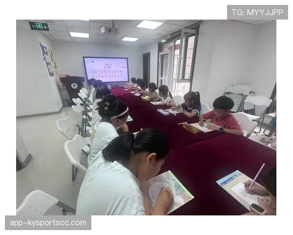 青少年规则：比赛时长与换人制度的关键差异
